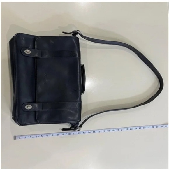 Coach Coach - Picture 9 of 15